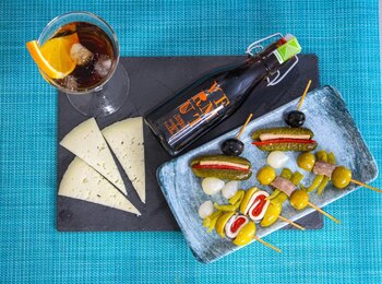 Gildas y banderillas de Bombas,