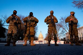 Miembros de la Guardia Nacional
