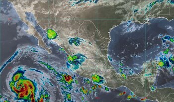 El Huracán Frank ya es