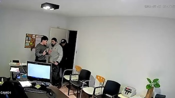 “No te movás porque te vuelo la cabeza”: asaltaron una administración de consorcios en Lomas de Zamora y fueron detenidos dos meses después