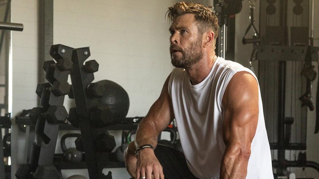 Chris Hemsworth comparte su rutina semanal de ejercicios funcionales y trabajo de core para fortalecer el cuerpo (@chrishewsworth)