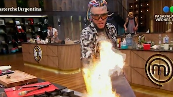 Alex Caniggia y otra noche