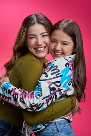 Hanny explicó que la memoria emocional es clave para transmitir tristeza real en pantalla, utilizando recuerdos personales para conectar con sus personajes - crédito cortesía Canal RCN