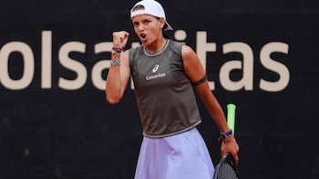 Emiliana Arango remontó en su debut en la Copa Colsanitas y aseguró su lugar en la segunda ronda