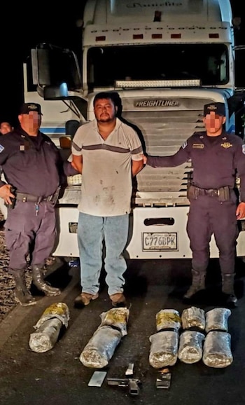 Los dispositivos móviles confiscados serán