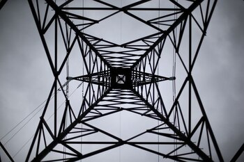 Miles de clientes se encuentran