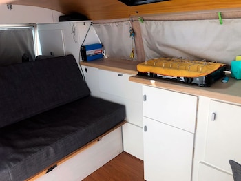 El interior acondicionado para vivir