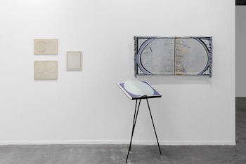 Además, presenta su serie de