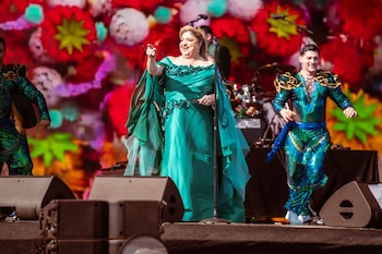 Las redes explotan de mensajes y artistas locales festejan junto al grupo su regreso tras el histórico show en California (Foto cortesía Los Hermanos Flores)