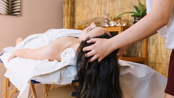 ¿Los masajes capilares realmente ayudan