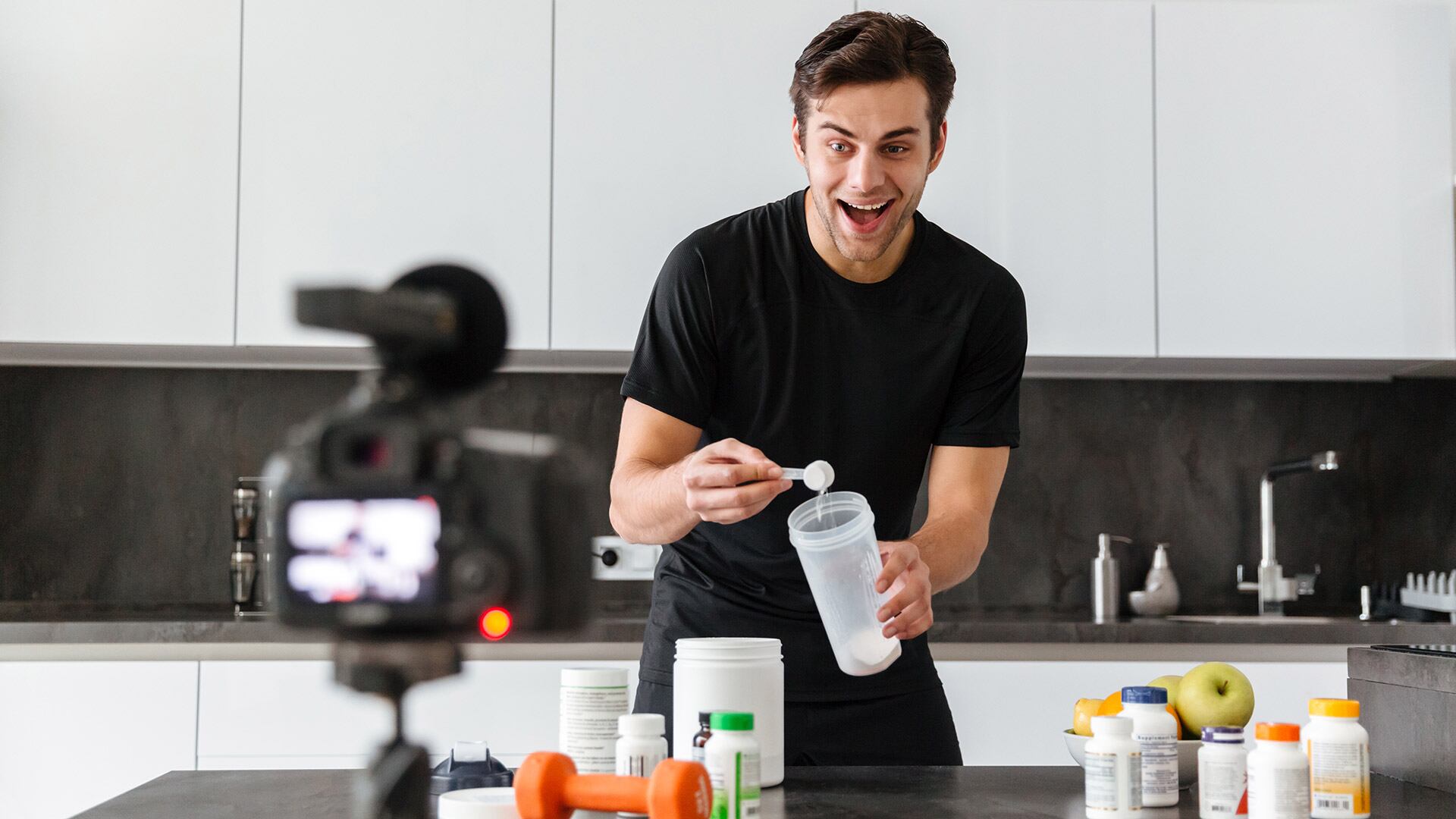 El consumo excesivo de proteína no genera beneficios adicionales y puede ser innecesario (Freepik)