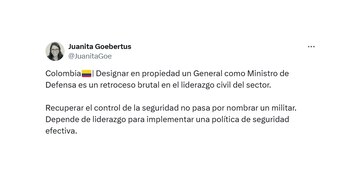 La directora de la División