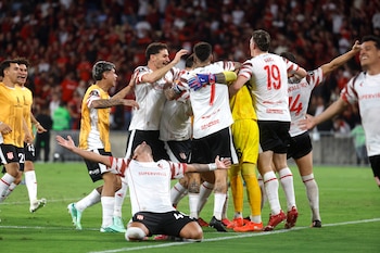 Estudiantes de La Plata ttiene garantizados USD 15,93 millones en premios de la Copa Libertadores 2026 (EFE/ Antonio Lacerda)