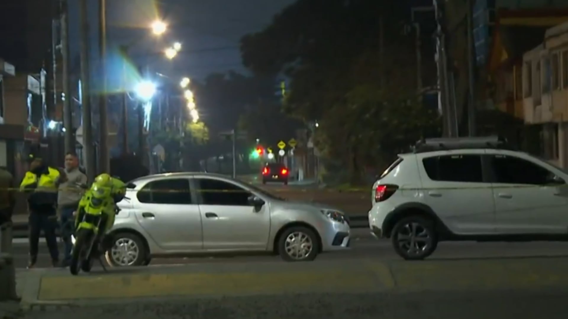 Intento de robo a carro de la UNP fue frustrado por los funcionarios - crédito captura de pantalla Noticias Caracol