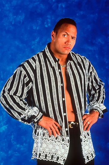 Se crio entre Hawái, California