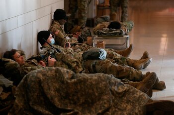 Miembros de la Guardia Nacional