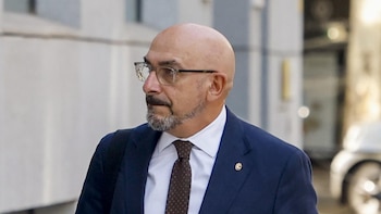 El jefe de Operaciones de la Guardia Civil confirma ante la jueza que abrió la valla fronteriza de Ceuta para permitir el paso de migrantes y que la decisión fue suya