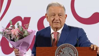 Así felicitó AMLO a su