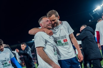 La celebración no solo fue deportiva: una canción convirtió el momento en un fenómeno cultural.