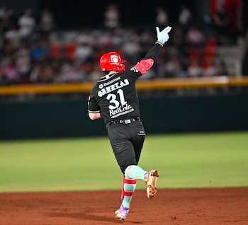 A la defensiva y con