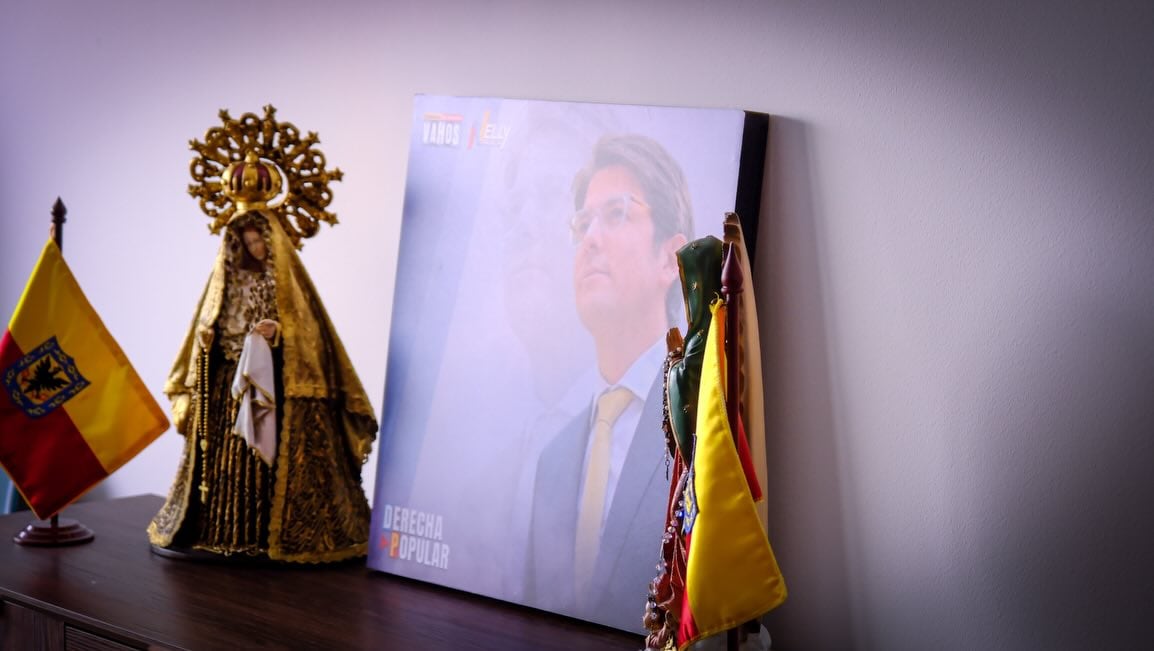 Uribe Turbay fue asesinado durante un evento de campaña en Bogotá - crédito Sandra Forero/Facebook