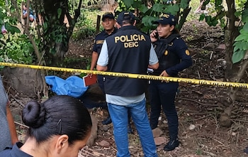 Datos del Gobierno de Guatemala registraron 2.148 decesos de agentes de la PNC entre 1998 y 2022 por ataques armados, accidentes de tránsito y enfermedades.