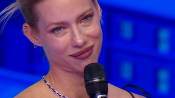 Nicole Neumann sorprendió con el