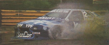 El Flaco Traverso ingresando a