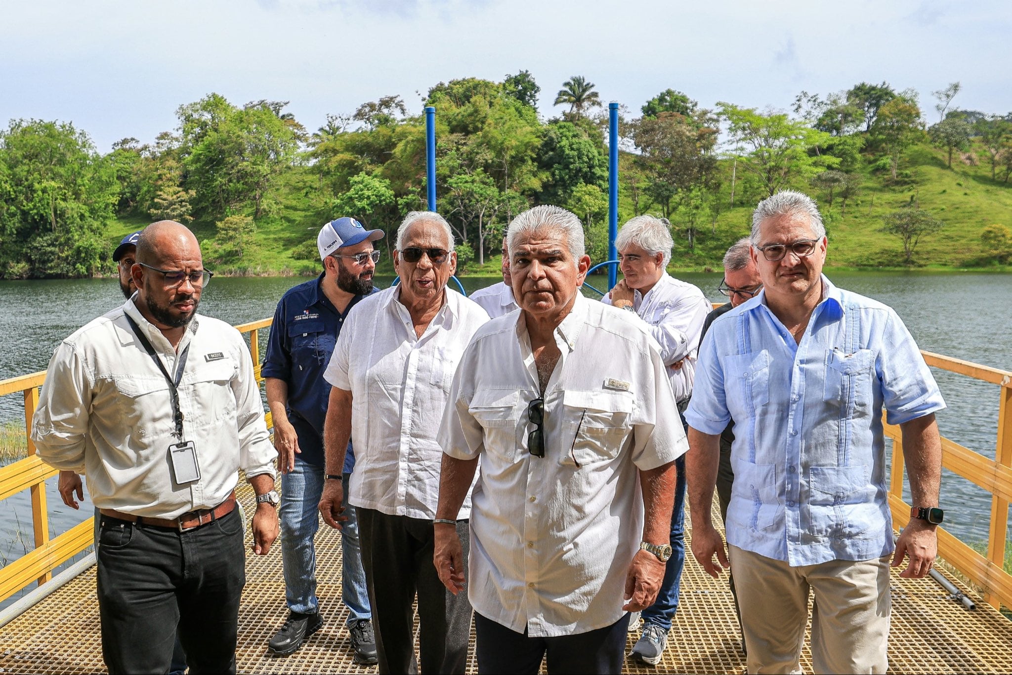 Las invasiones y la falta de planificación urbana dificultan la cobertura de servicios de agua potable en varias zonas de Panamá. (Cortesía: Astrid Salazar)