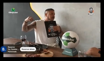 “Es IA”: Christian Cueva sorprende al ser consultado por su supuesto vínculo con Rosángela Espinoza. Captura: La parrilla del Loco.