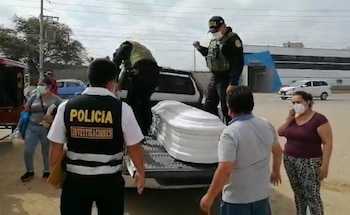 Los policías se llevaron el