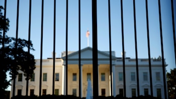 La Casa Blanca evalúa instalar una valla permanente sobre la avenida Pennsylvania para reforzar la seguridad