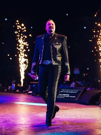 Pepe Aguilar brindará en Neiva
