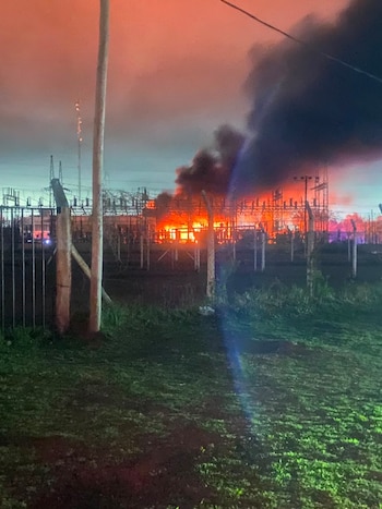 El apagón se produjo tras un incendio en una central eléctrica de Tolosa (Foto: @Garmen_Feysulaj)