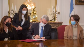 El embajador de Perú en