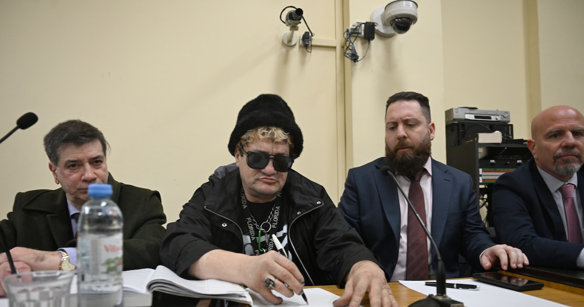 Juicio a Pity Álvarez: el tribunal rechazó un nuevo pedido para suspender el debate y el músico declarará “más adelante”