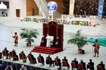 El papa Francisco preside la