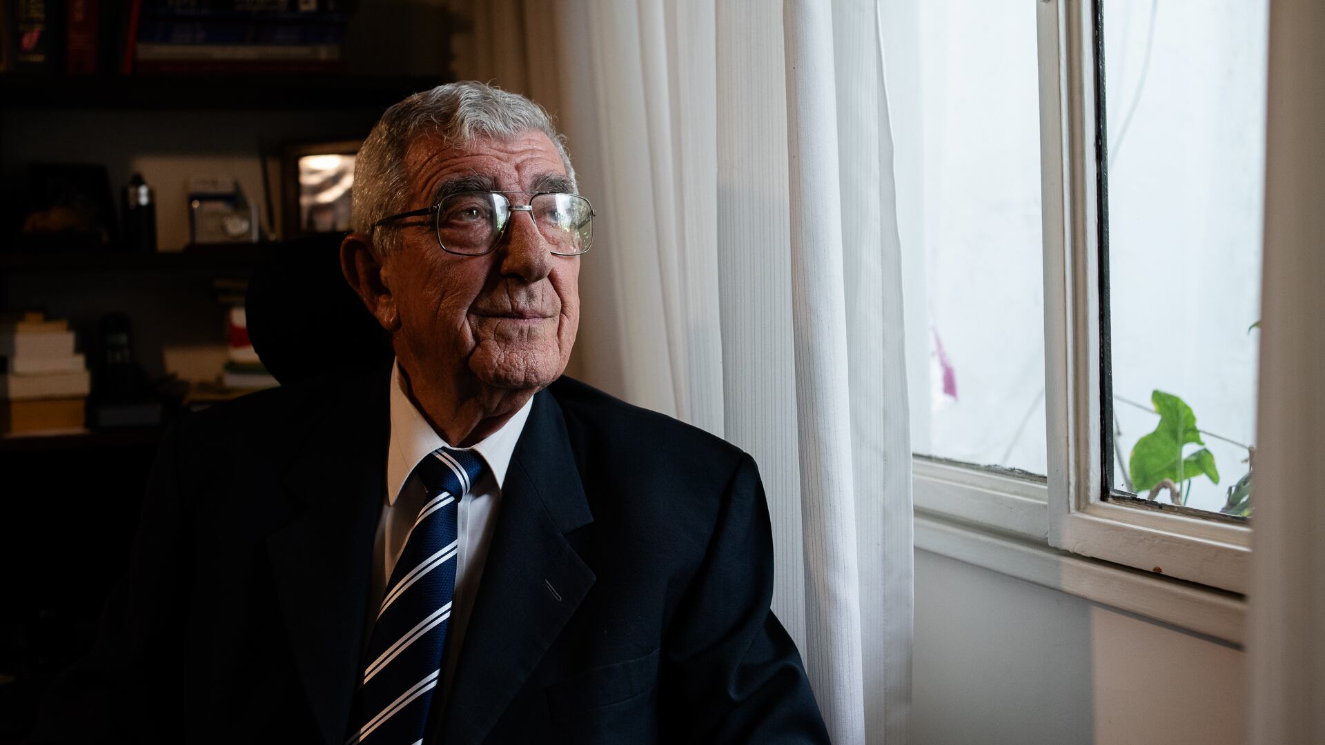 El doctor Elizari sigue atendiendo en su consultorio y dando clases a los residentes del Hosptial Ramos Mejía