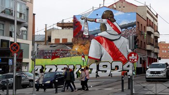 Mural frente al Estadio de