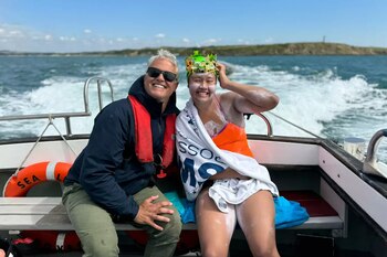 La adolescente californiana recaudó 100.000