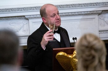 El gobernador de Colorado, Jared