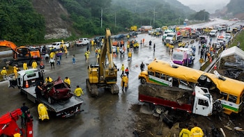 El Salvador: Sube a 5 la cifra de muertes y a 27 los lesionados por grave accidente en Los Chorros