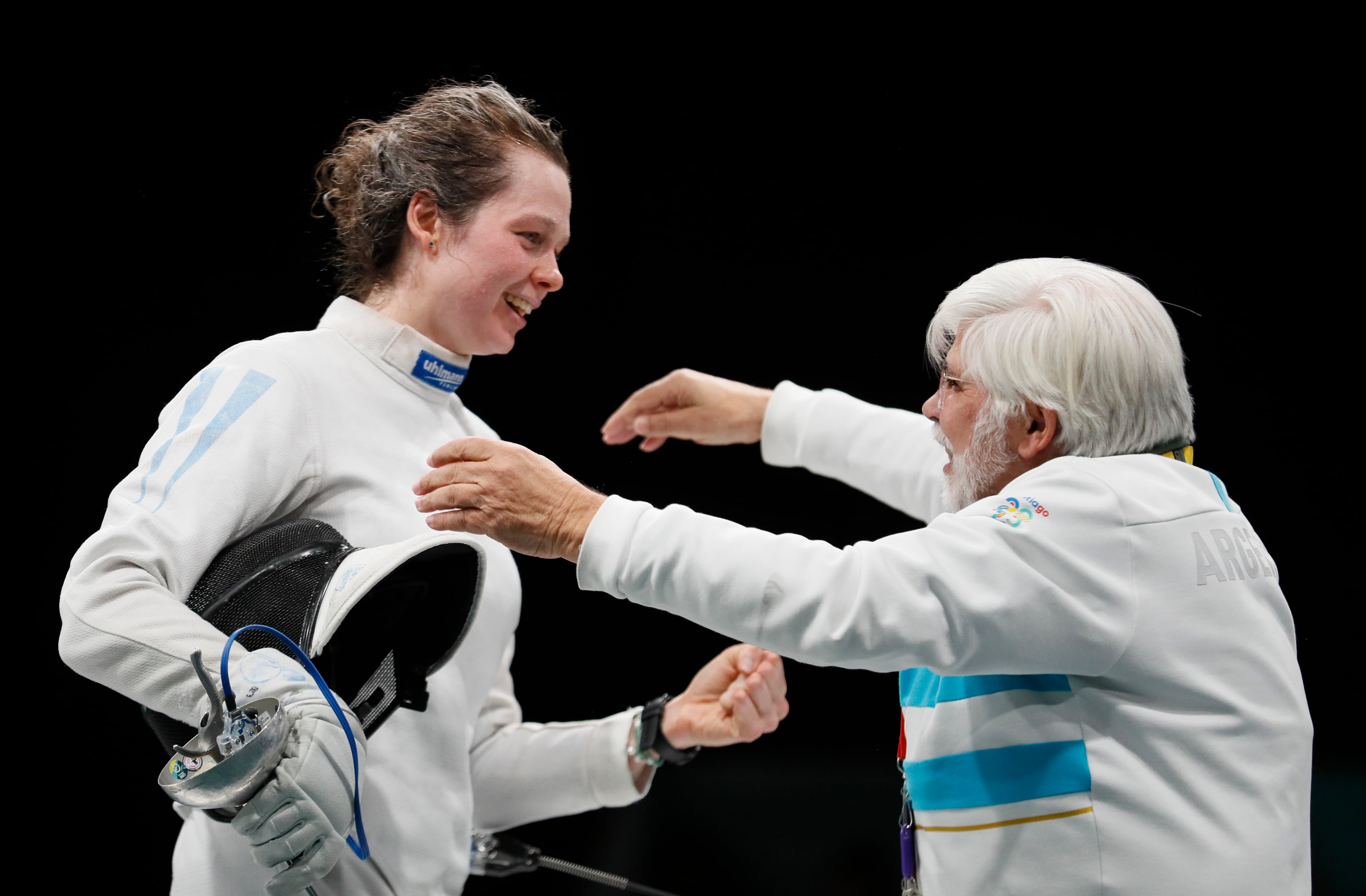 La campeona combina su carrera en la esgrima con un trabajo en un fondo de inversión en Nueva York y entrena entre dos y tres horas por día EFE/ Carlos Ortega