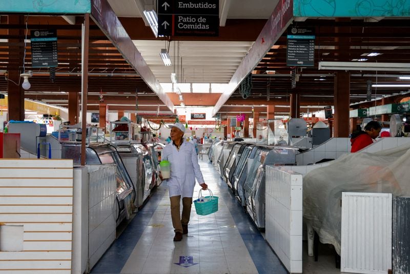 Foto de archivo de un mercado en Quito
January 10, 2024. REUTERS/Karen Toro