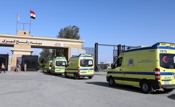 Imagen de archivo del paso de Rafah cuya apertura es reclamada por la Organización Mundial de la Salud para evacuar a pacientes (EFE/EPA/KHALED ELFIQI)