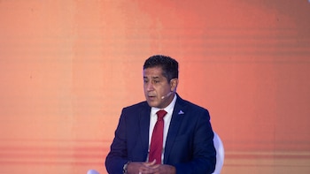 Moody's mejora calificación crediticia de