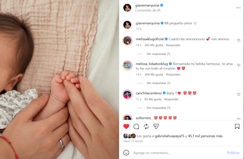 Captura de pantalla de una publicación de Instagram con manos sujetando los pies de un bebé sobre una tela e interacciones de usuarios