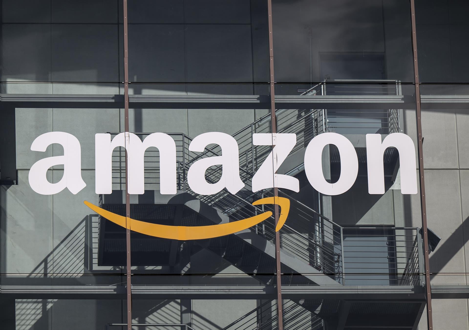 Acuerdo para reducir los despidos del ERE de Amazon en Barcelona hasta 791