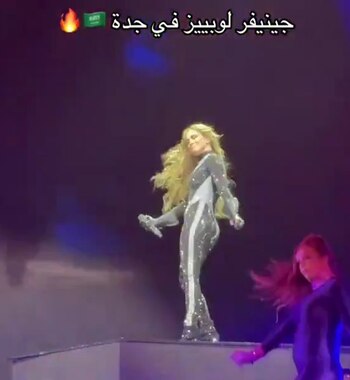 J.Lo modificó su icónica estética