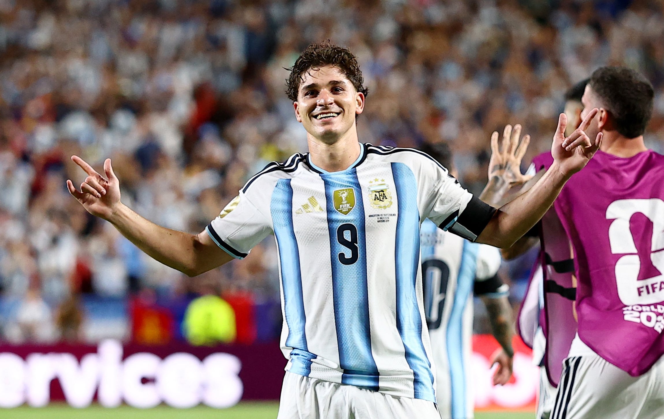 Julián Álvarez marcó uno de los goles de la victoria ante Suiza con un disparo curvado desde larga distancia, su primer tanto en el Mundial 2026 (REUTERS/Agustin Marcarian)